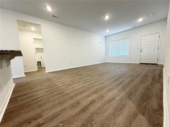 Building Photo - 2720 Evans St