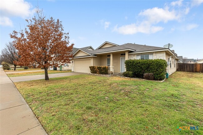 Building Photo - 5209 Ranch Meadow St