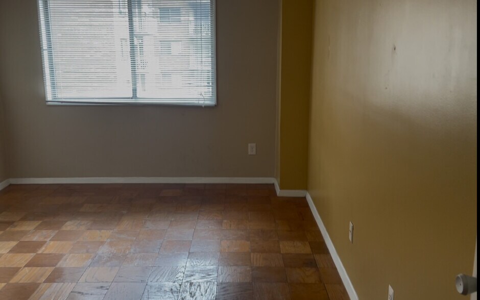 Bedroom with large walk-in closet - 1836 Metzerott Rd