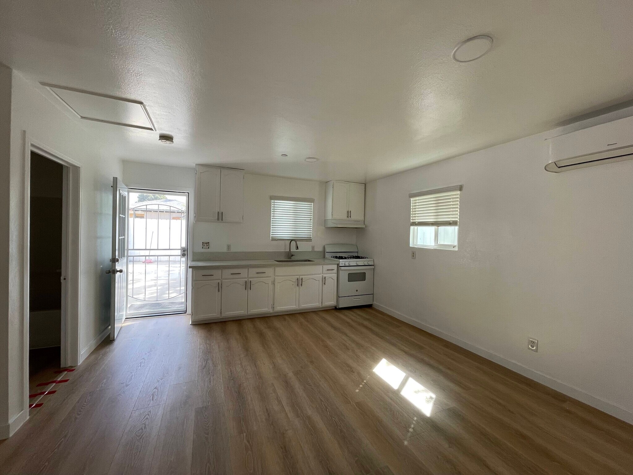 Building Photo - 14788 Polk St