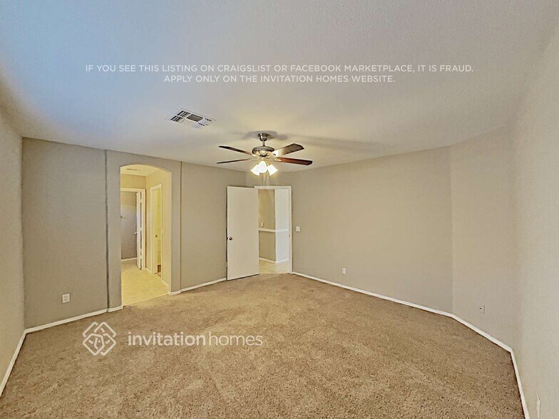 Building Photo - 56 W Ingram St