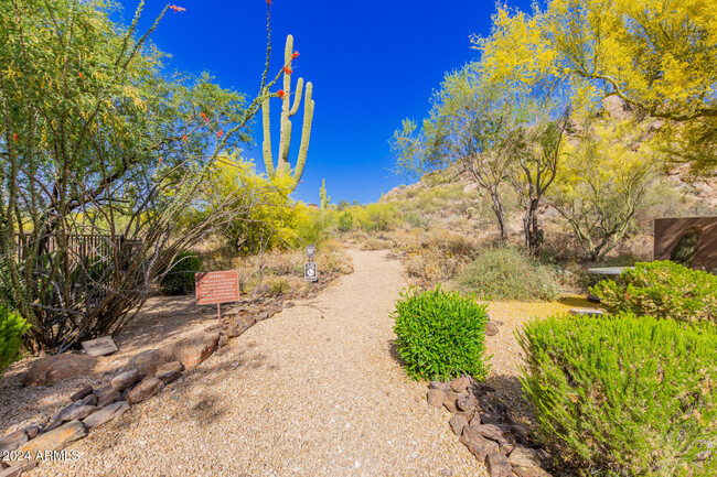 Building Photo - 7295 E Sunset Sky Cir