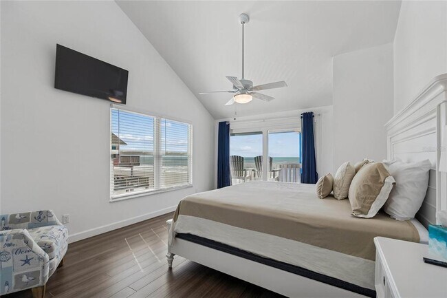 Building Photo - 8432 W Gulf Blvd