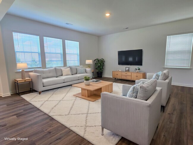 Building Photo - 5525 Hydrangea St