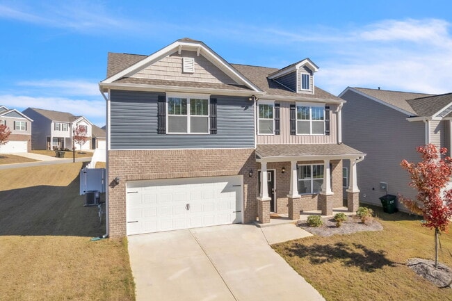 Building Photo - Modern 4BR Home with Loft & 2.5 Baths in W...