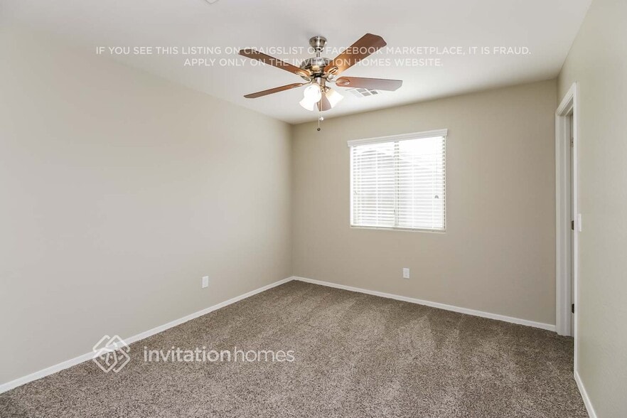 Building Photo - 29117 N Yellow Bee Dr