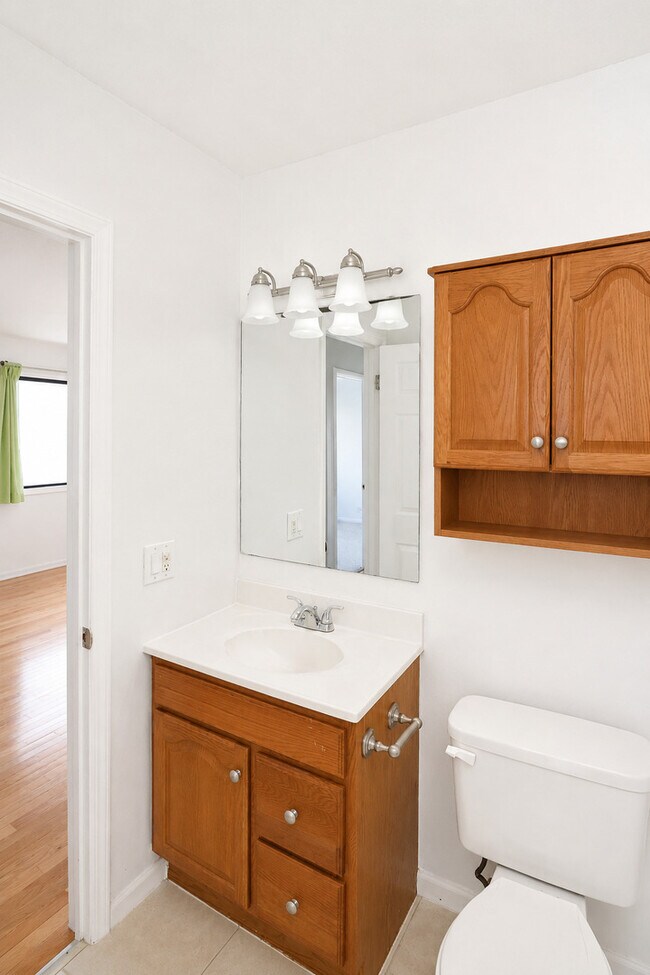 Building Photo - 707 Sunfish Point