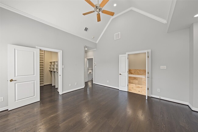 Building Photo - 2188 Bancroft Ln