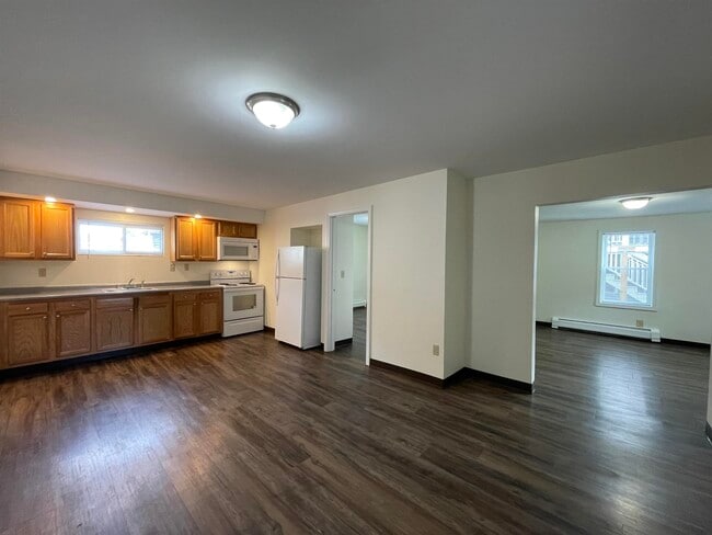 Building Photo - 53 Walker St