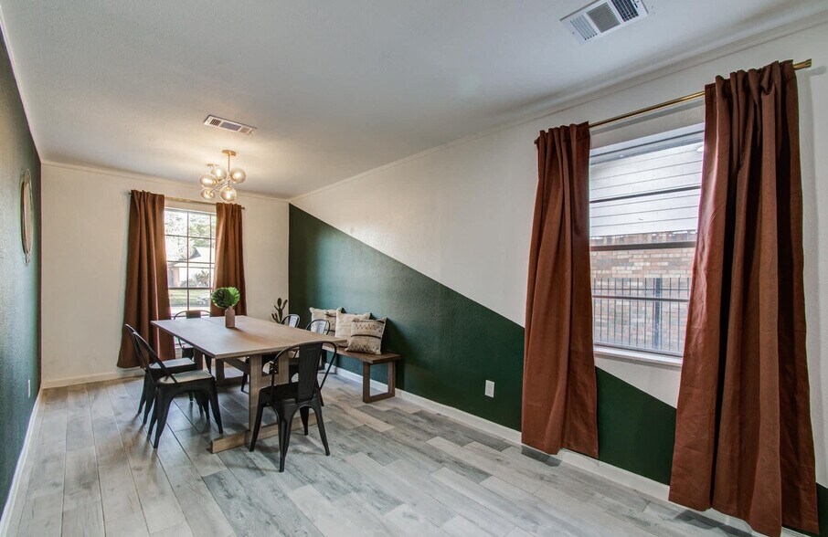 Building Photo - 11419 Sagegrove Ln