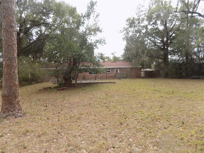 Building Photo - 1724 NW 39th Ave