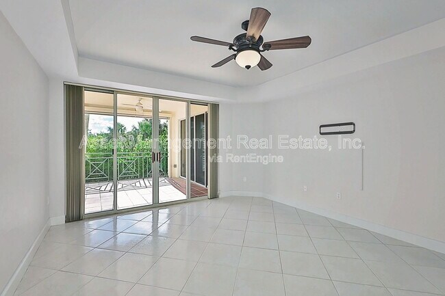 Building Photo - 4801 Osprey Dr S