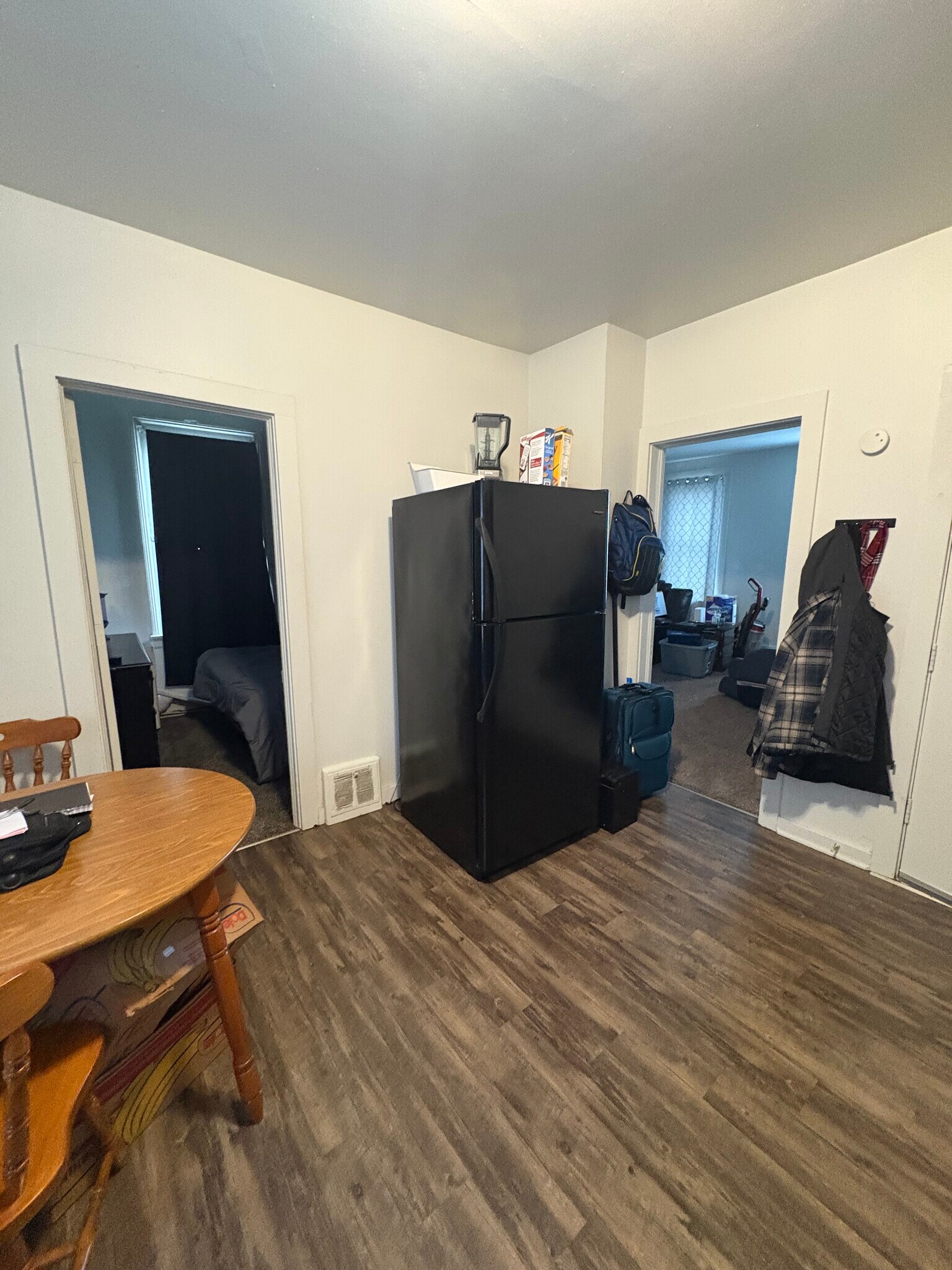 Building Photo - 904 46th St