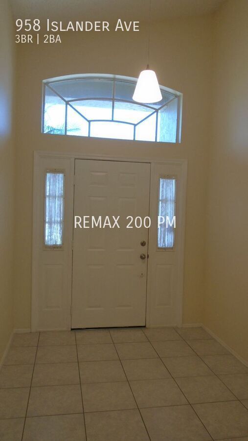 Building Photo - 958 Islander Ave