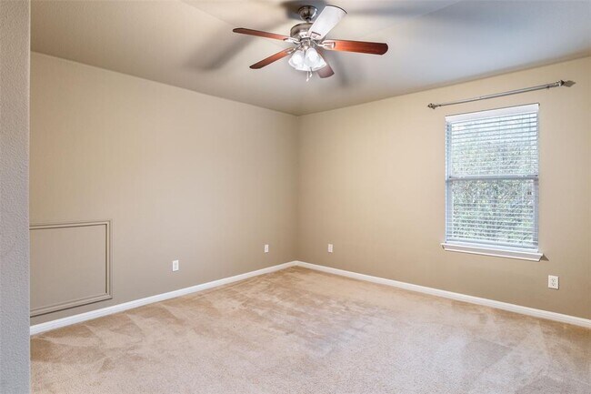 Building Photo - 1317 Sundrop Cove