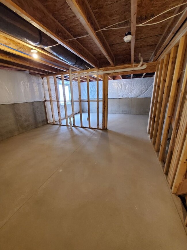 Building Photo - COMING SOON!! STUNNING 4 BEDROOM HOME FOR ...