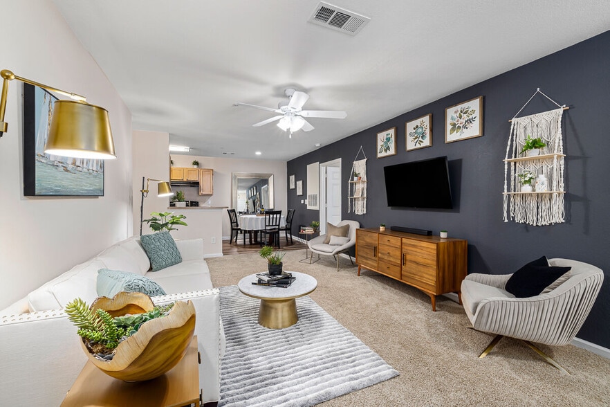 Encore at the Park apartments — community photo - Encore at the Park