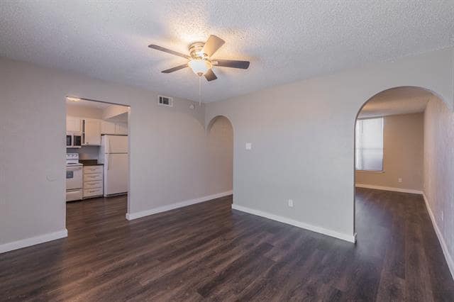 Building Photo - 1762 Belshire Ct