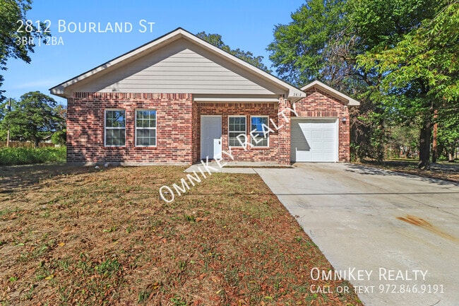 Building Photo - 2812 Bourland St