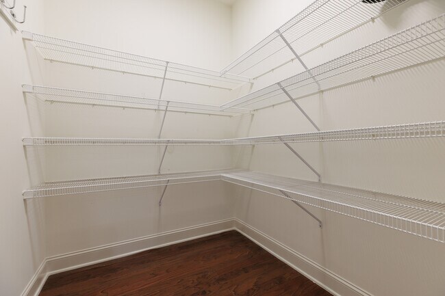 Building Photo - 8317 Anslee Way NW