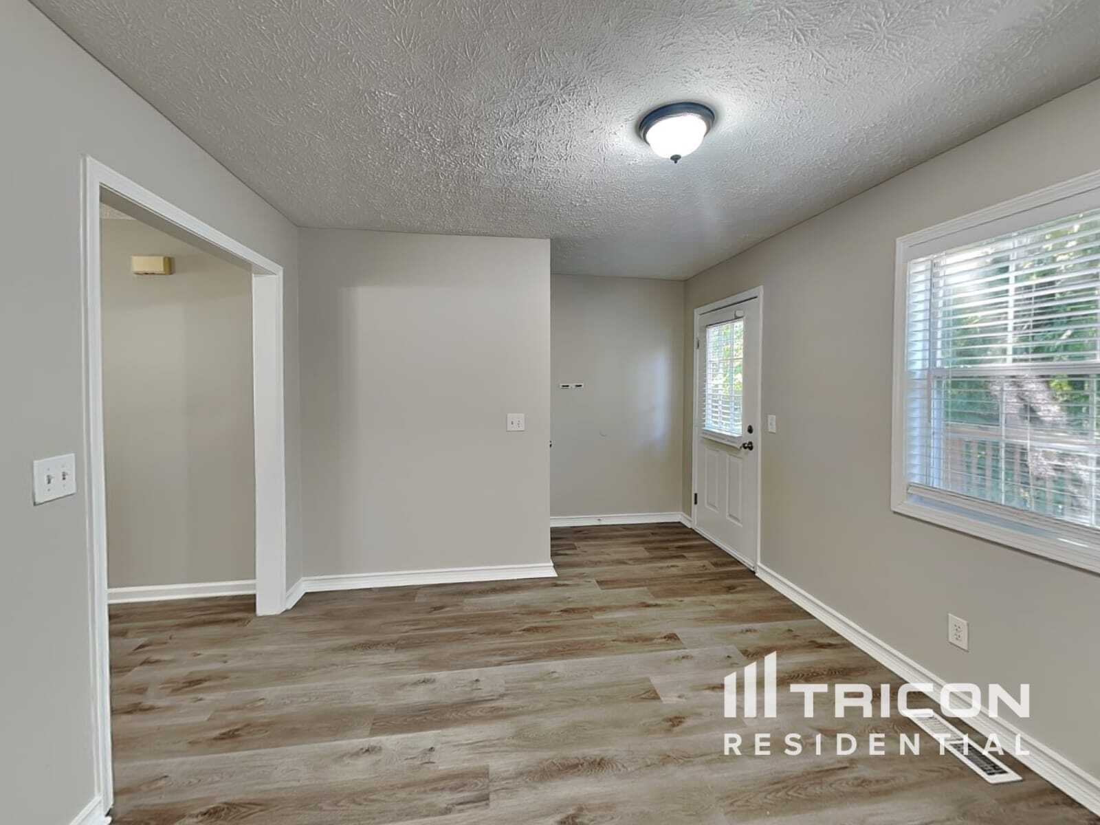 Building Photo - 3721 Cherokee Overlook Dr