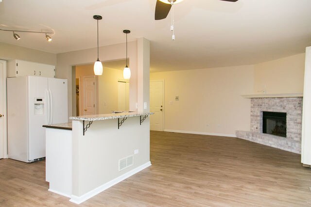 Building Photo - 640 Waverly Dr