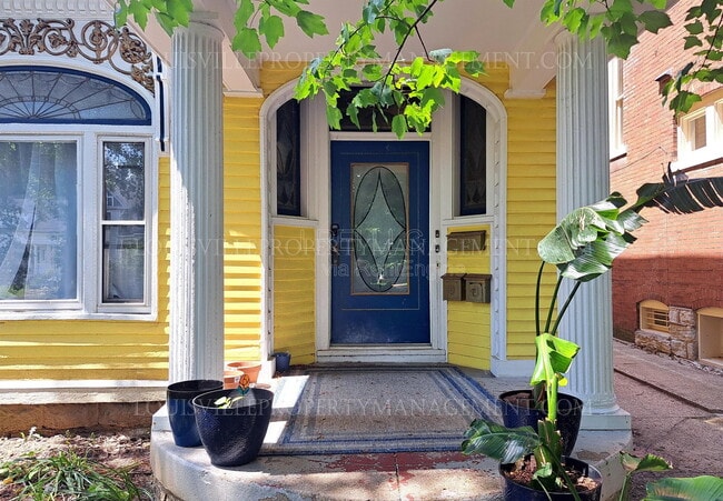 Building Photo - 1325 Hepburn Ave