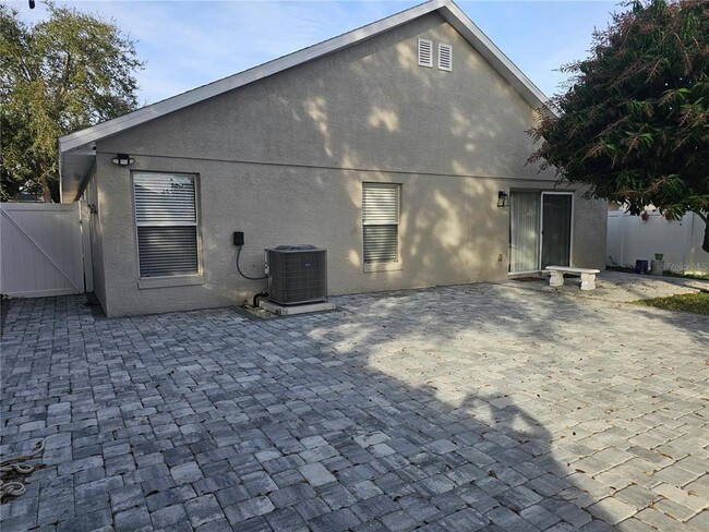 Building Photo - 11761 Hatcher Cir