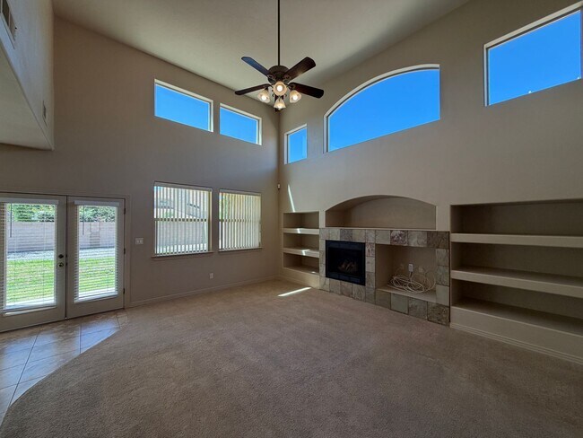 Building Photo - 4 Bedroom Home Plus Office Available Near Eubank Blvd NE & Paseo Del Norte!