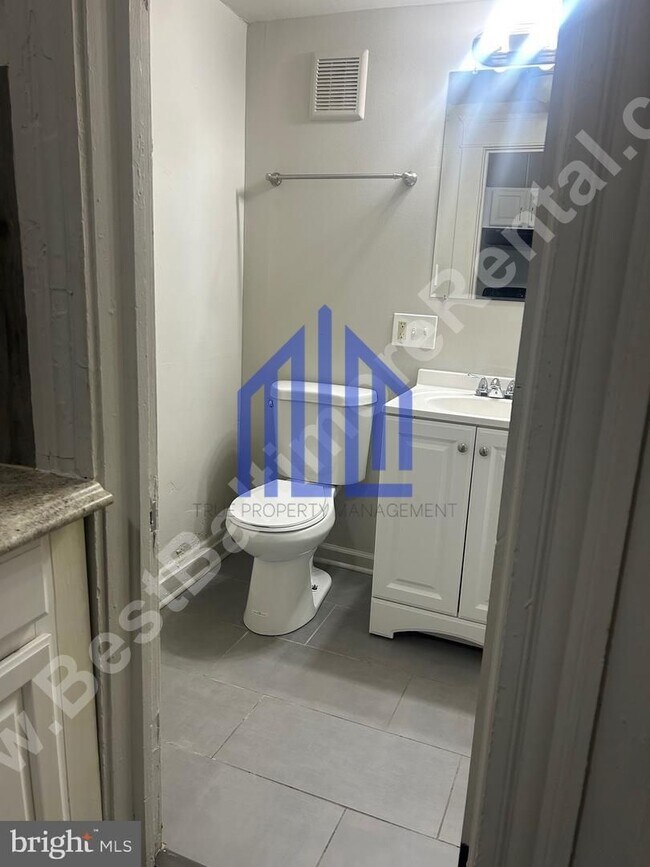 Building Photo - 3900 Garrison Blvd