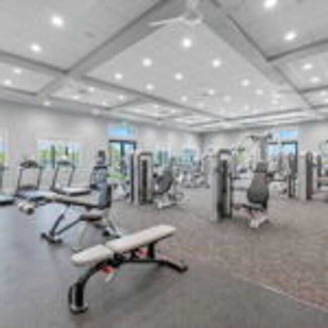 Building Photo - Heritage Landing Golf & Country Club - Win...