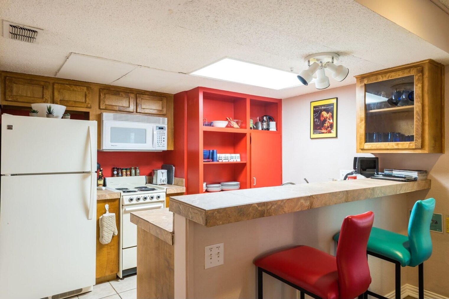 Building Photo - 2204 Trailside Dr