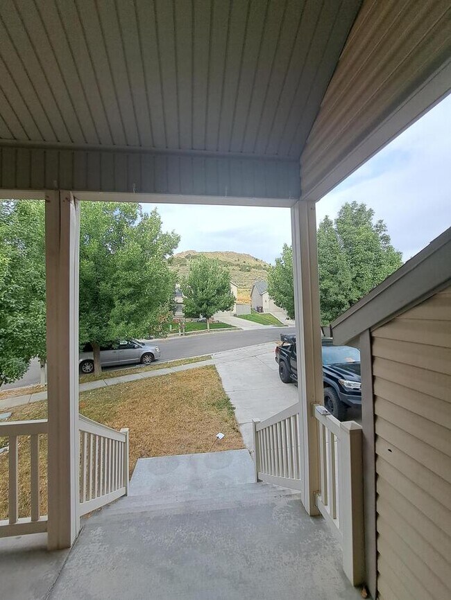 Building Photo - 7398 N Ute Dr