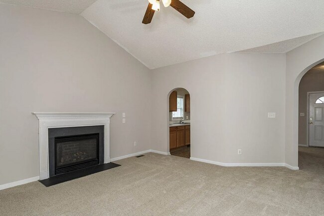 Building Photo - 3 Bedroom Ranch Near NCSU