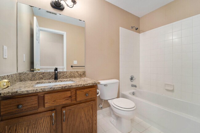 Building Photo - 22209 Chesapeake Cir