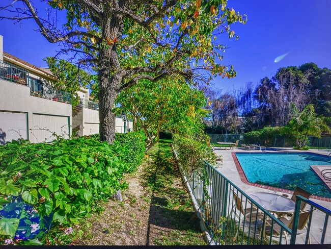 Primary Photo - 6456 Cavalleri Rd