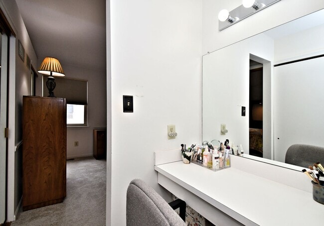 Building Photo - 3BR Townhome (Tapestry) with COUNCIL ROCK ...