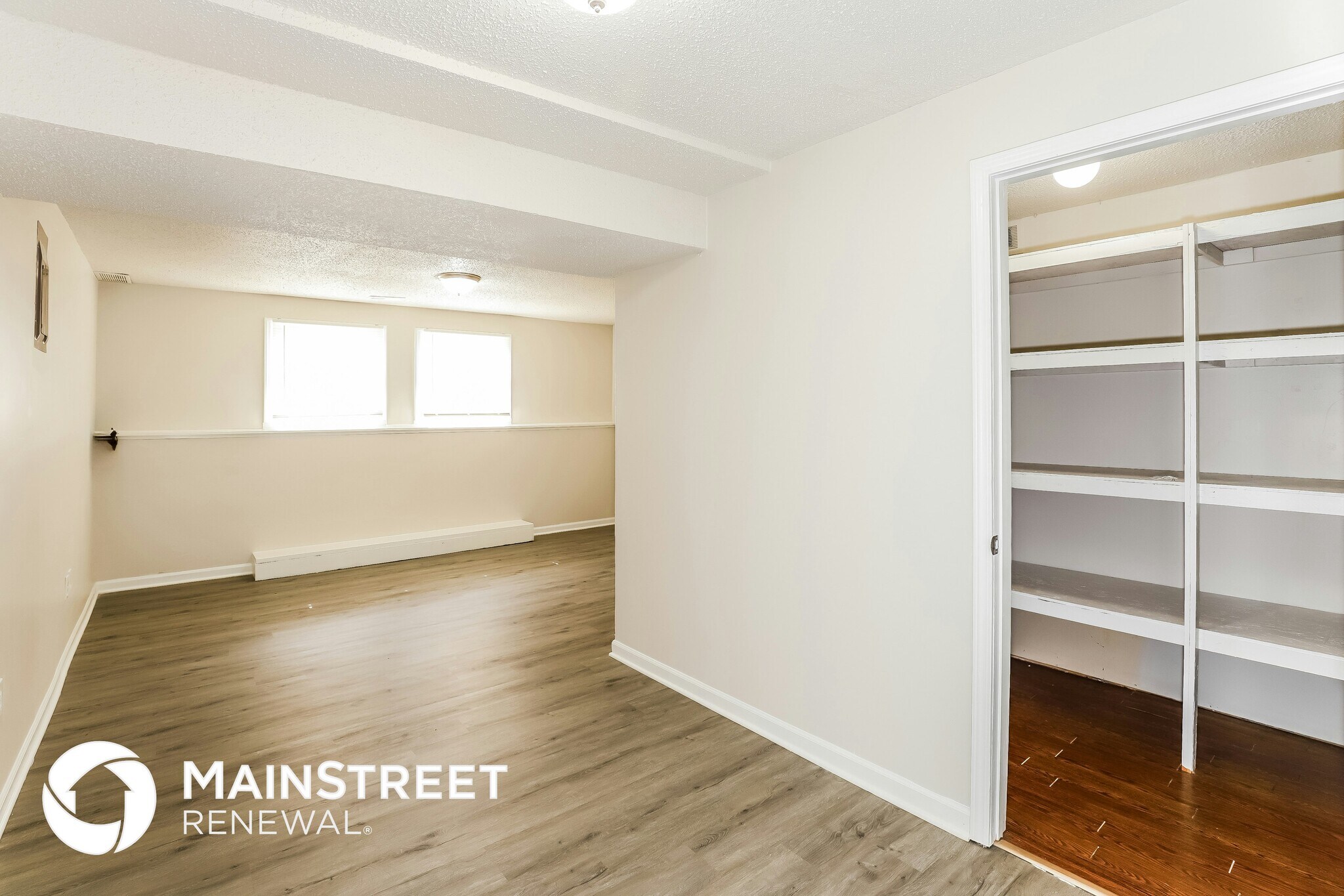 Building Photo - 810 Rowell St