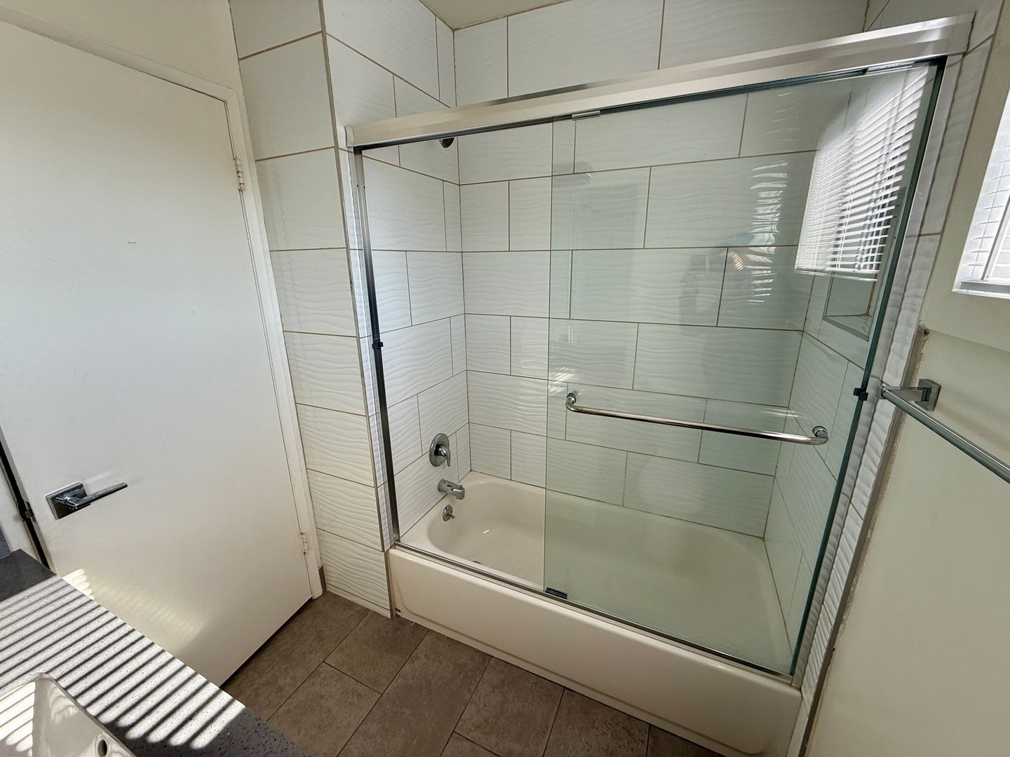 Building Photo - 3510 Clarington Ave