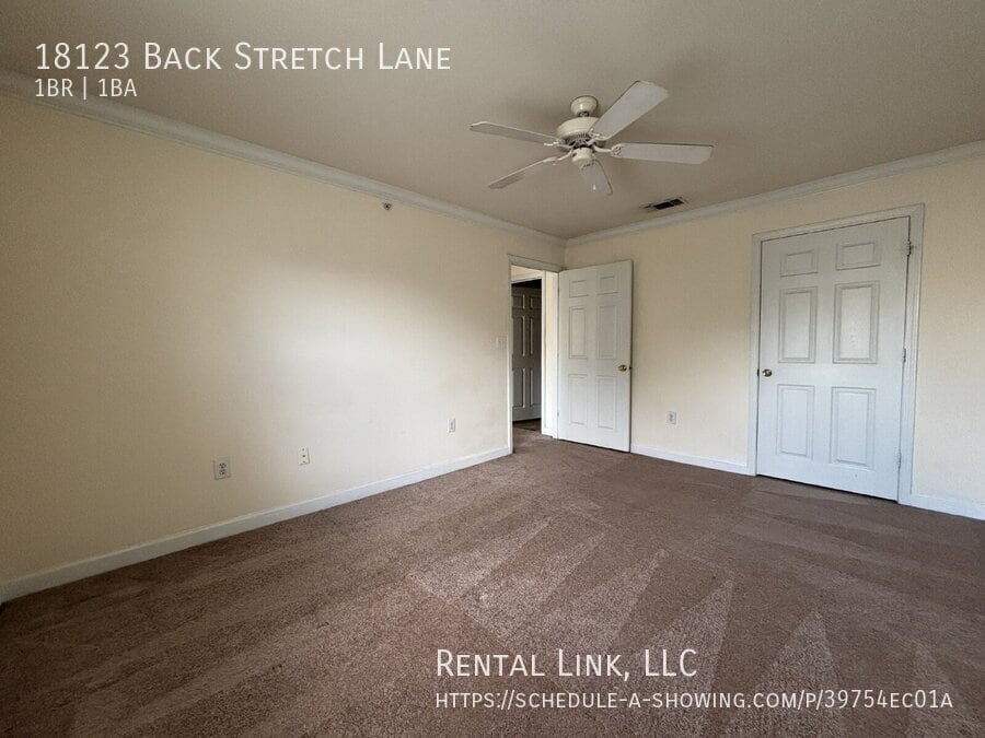 Building Photo - 18123 Back Stretch Ln