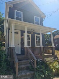 Building Photo - 473 Goethe St