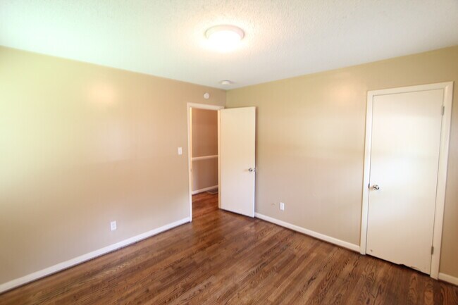 Building Photo - New On The Market! What a GREAT HOUSE!! Better Hurry To See This One!!