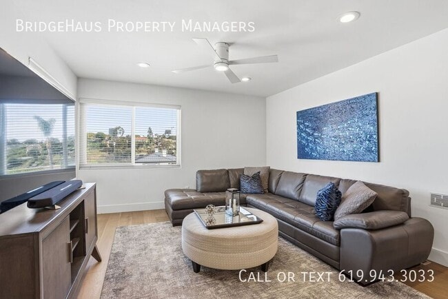 Building Photo - 3266 Goldfinch St