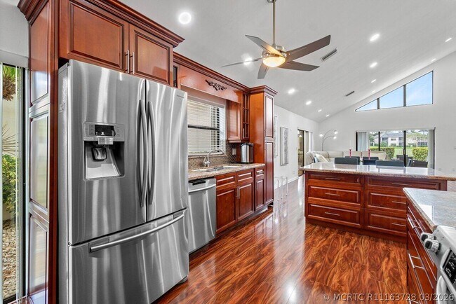 Building Photo - 5236 Via De Amalfi Dr