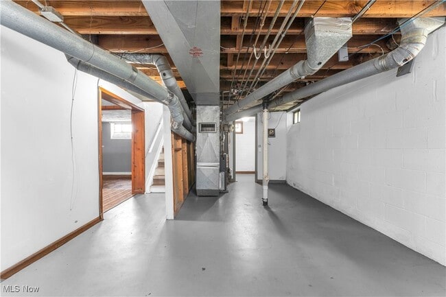 Building Photo - 13207 Grannis Rd