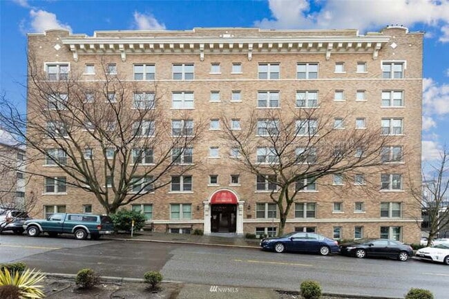 Building Photo - 505 E Denny Way