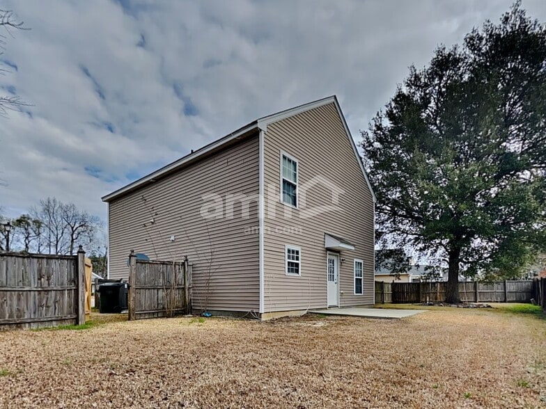 Building Photo - 193 Wildberry Ln