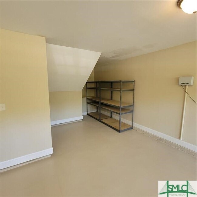 Building Photo - 125 Jacobs Cir