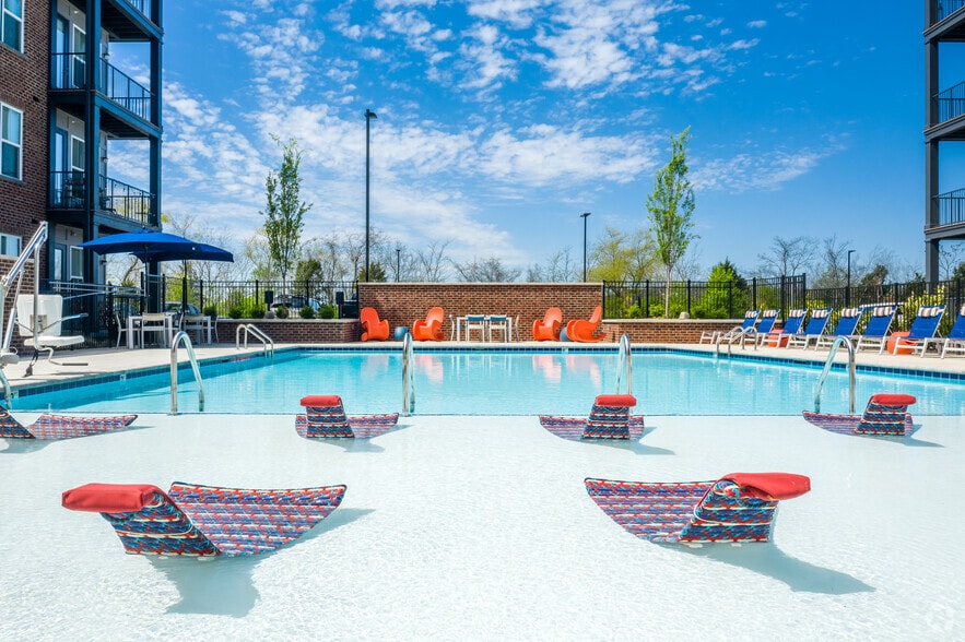 Primary Photo - Arya North Nashville