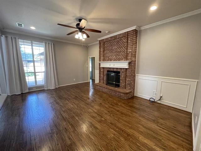 Building Photo - 2704 Crystal Glenn Cir
